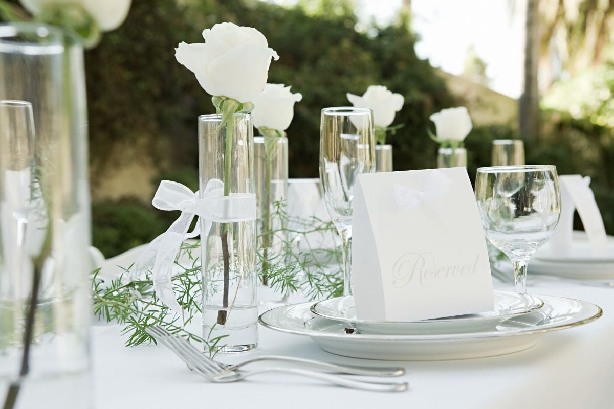 Inexpensive place card shop holders for weddings