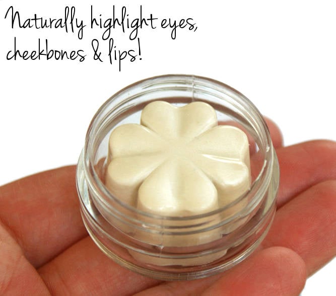 Face Luminizer Recipe to Highlight Cheeks, Eyes & Lips for Glowing Skin