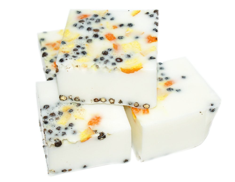 25 Best Melt and Pour Soap Recipes Using Essential Oils 