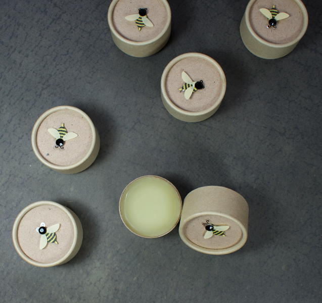 This homemade chamomile balm recipe is divine. Scented with cocoa, ginger and espresso and packaged in eco-friendly paperboard jars, these make great gifts!