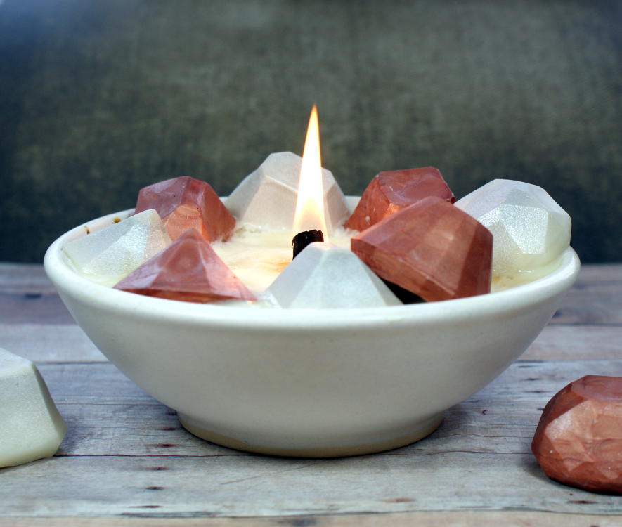 How to Make Homemade Massage Candles for Seasonal DIY Holiday Gifts