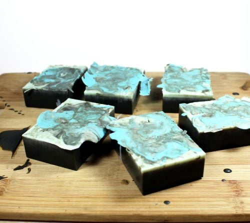 As a crafter and soapmaker, there are absolutely those days when an idea for a soap recipe you have in your head, does not execute the way you thought it would. This was one of those projects. However, with a little creativity, I was able to turn a #soapfail into a #soapsuccess! Learn how I turned my #soapfail around and find out how to make your own melt and pour tea tree and sea mud soaps!