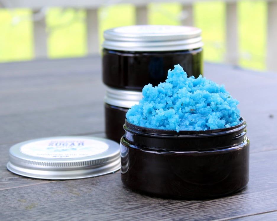 How to Make Blueberry Sugar Scrub with Tea Seed Oil (Emulsified Recipe)