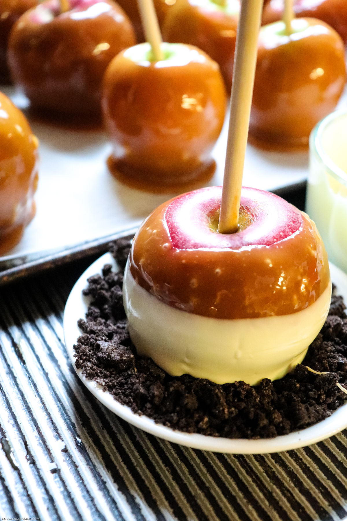 Easy Gourmet Caramel Apples Recipe with Crushed Cookie Toppings