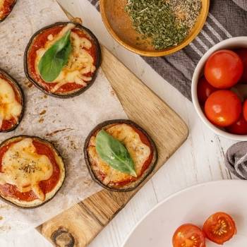 eggplant margherita pizza (1)