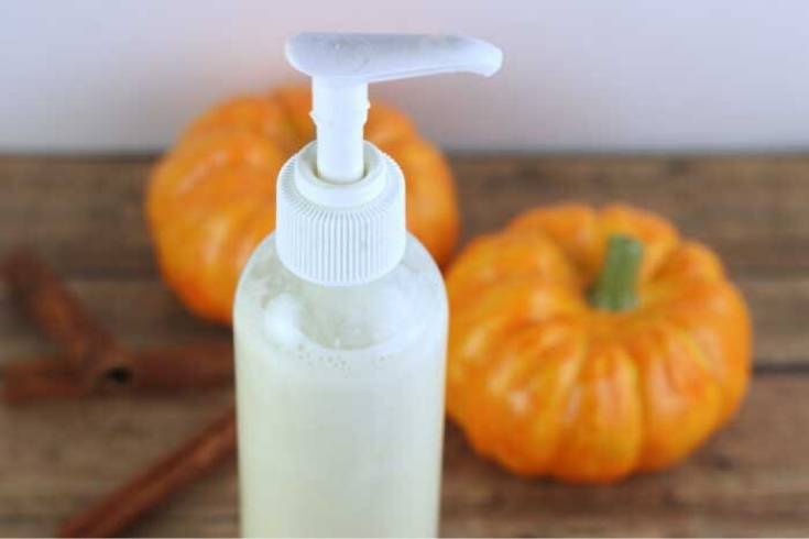 Pumpkin Spice Essential Oil Blend Plus Ways to Use It